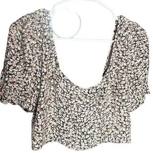 Urban Outfitters Floral Smocked Puff Sleeve Crop Top Size M